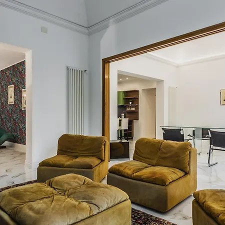 Daire Upscale Urban By Wonderful Italy Katanya